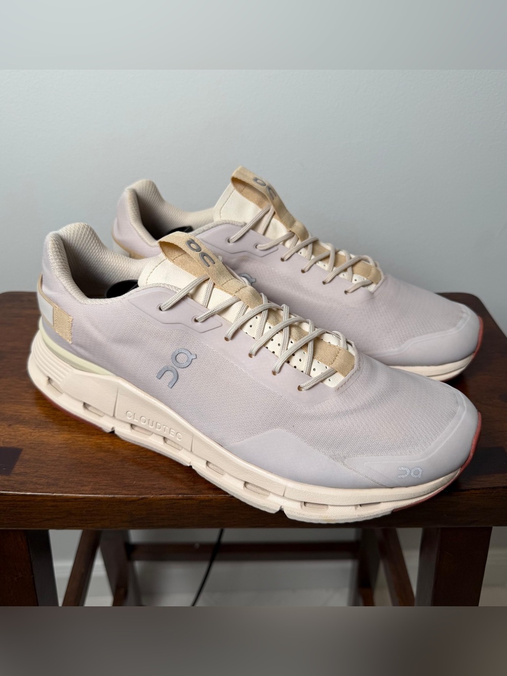 On Running Cloudnova Form Sand Moon Men’s 10.5 CloudTec 26.97877 Excellent